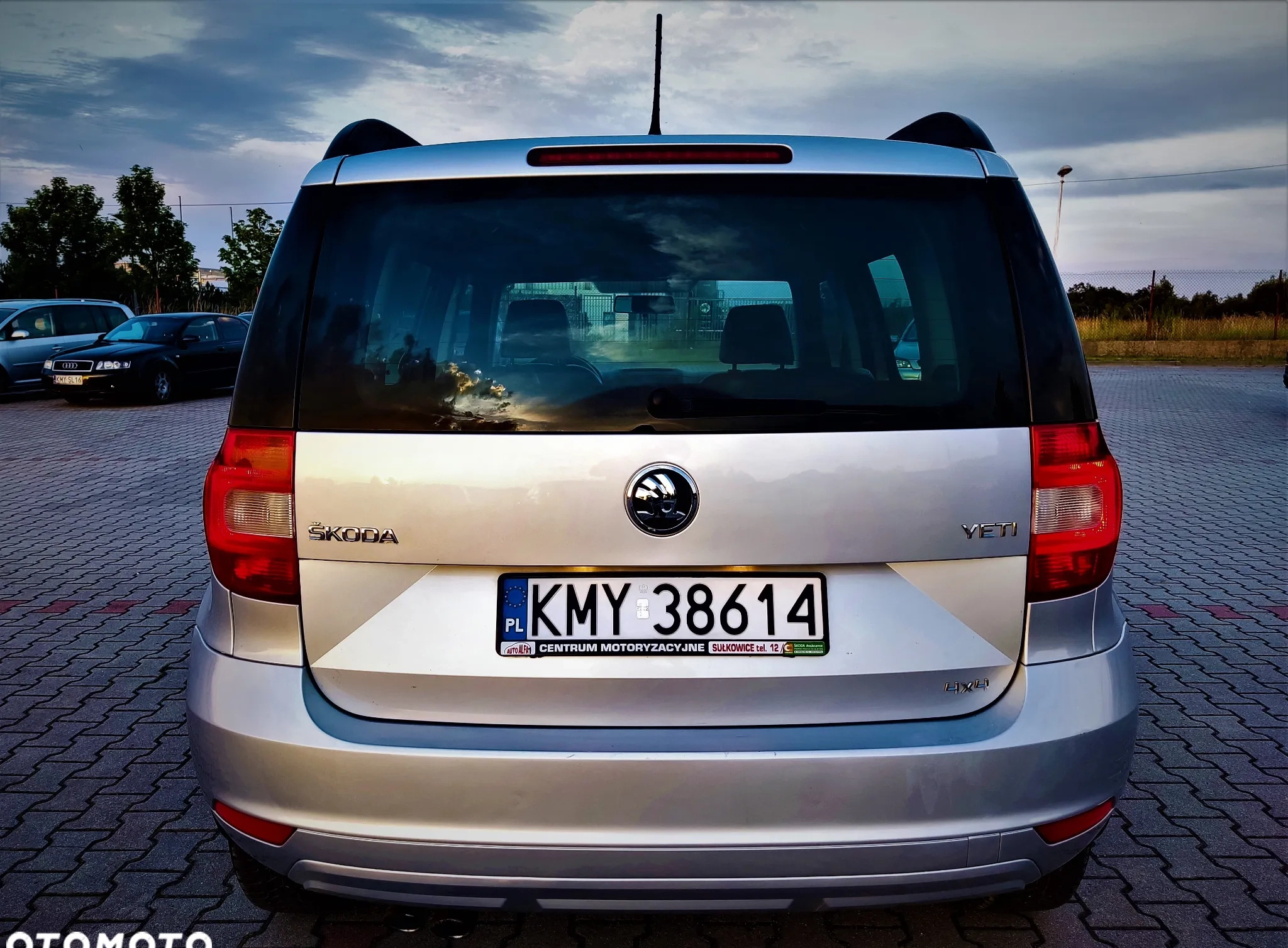 Skoda Yeti cena 45000 przebieg: 170000, rok produkcji 2016 z Myślenice małe 562